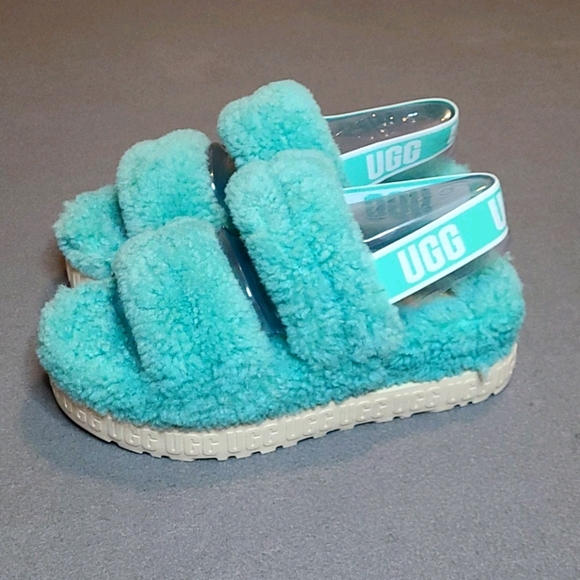 UGG Slippers - Picture 5 of 9